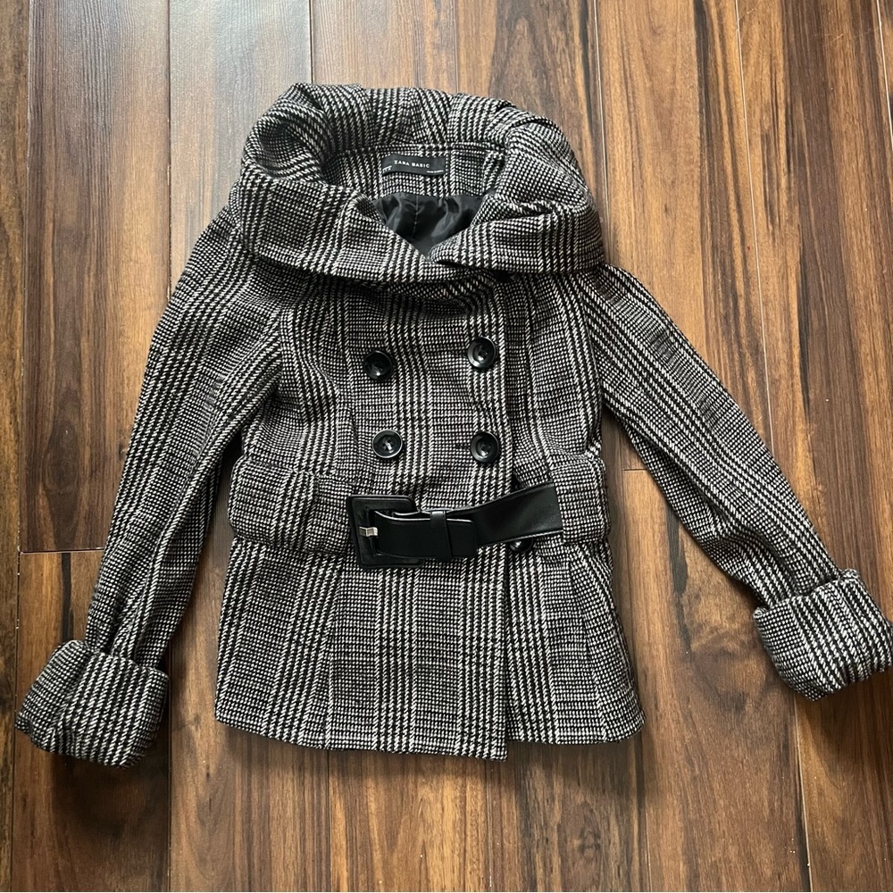 ZARA Basic Plaid Coat – Size S - Picture 3 of 13